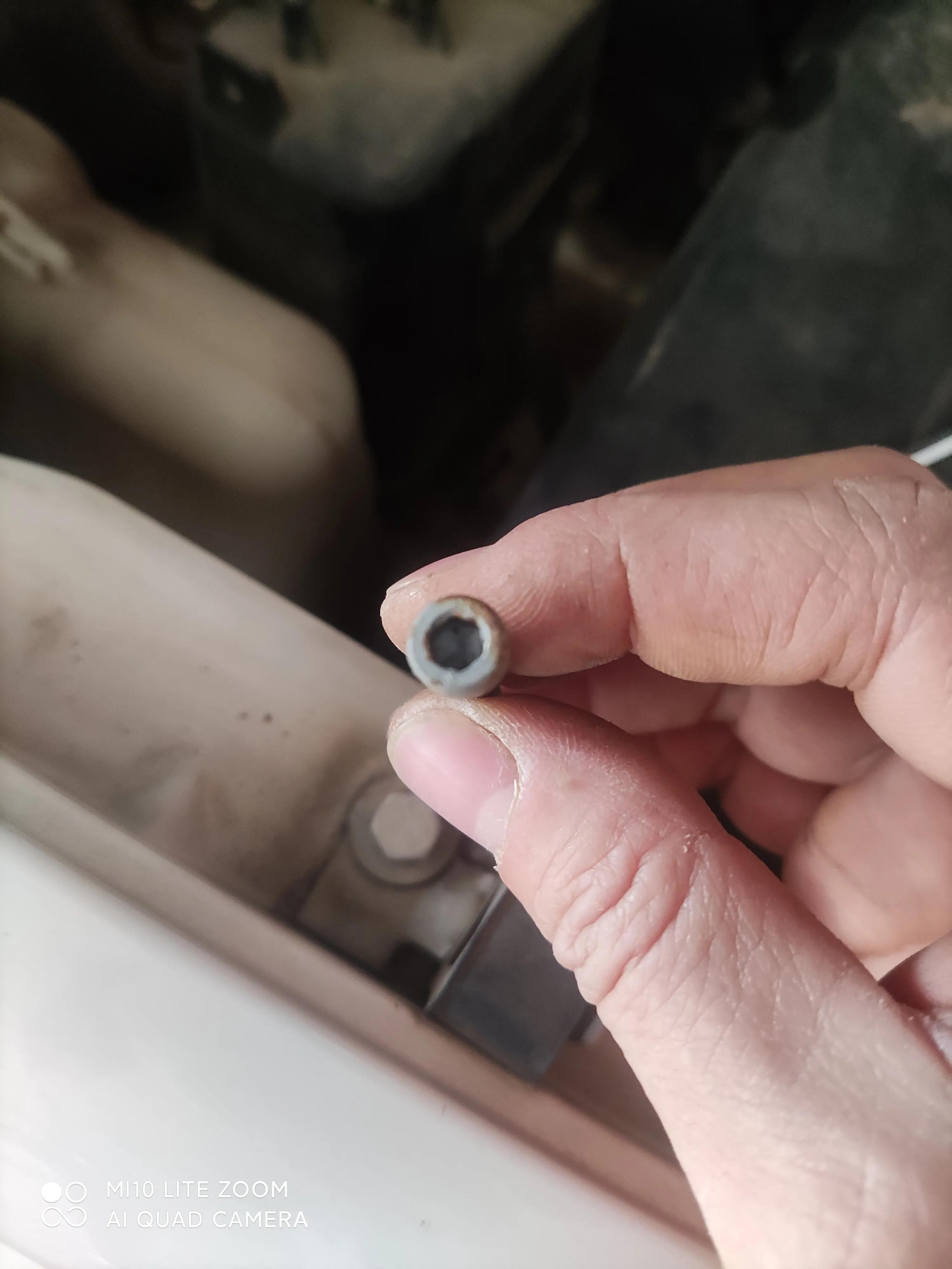 空调网罩的拆装和清洗,美的空调怎么拆装清洗