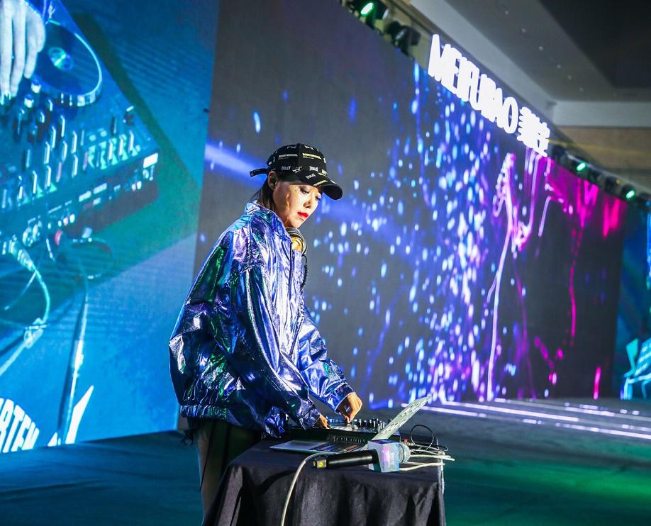 燥起来舞蹈视频完整版,燥起来dj劲爆舞曲