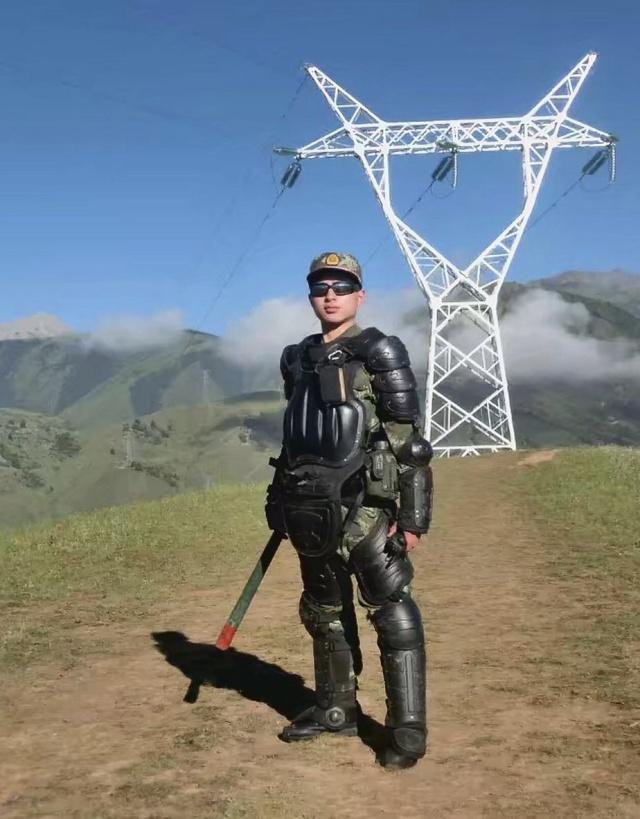 大学生当兵是一种什么样的体验?复旦大学学子这样回答:不后悔!