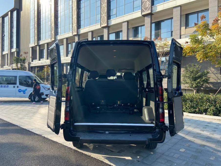 全方位提升驾驶体验,新世代全顺pro能拉多少货