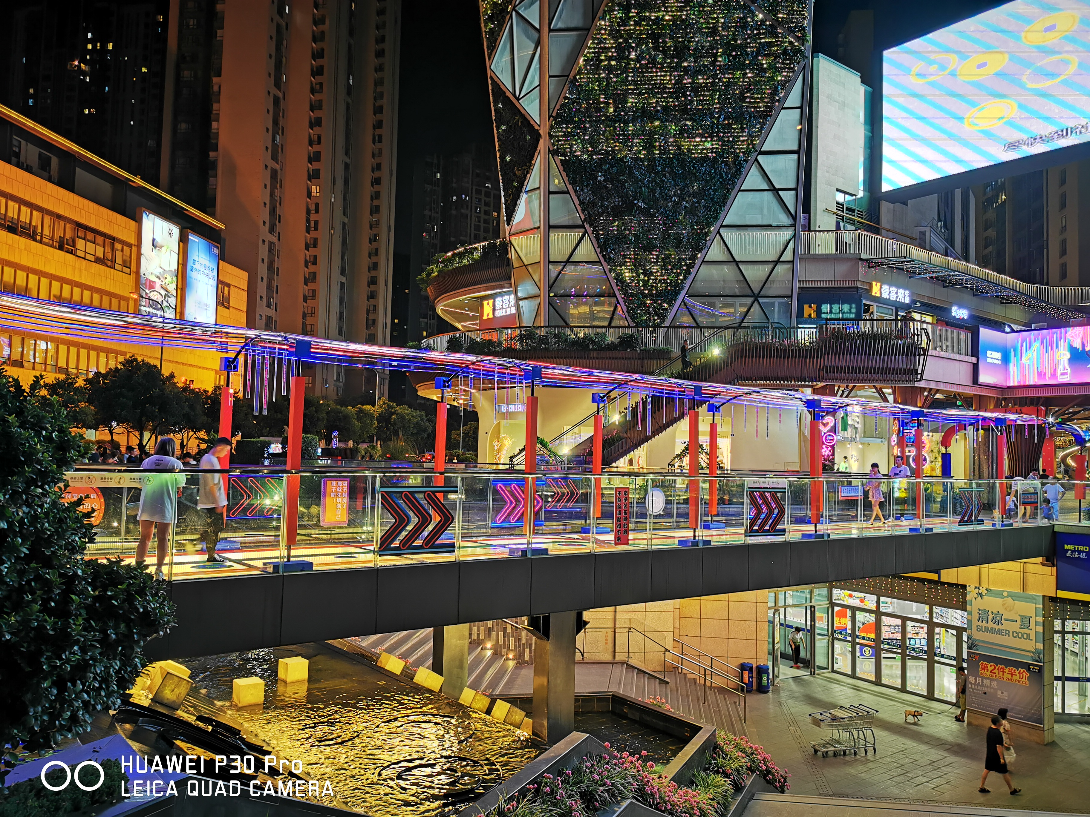 现在华为nova5pro还值得购买吗,华为nova5pro和nova5区别