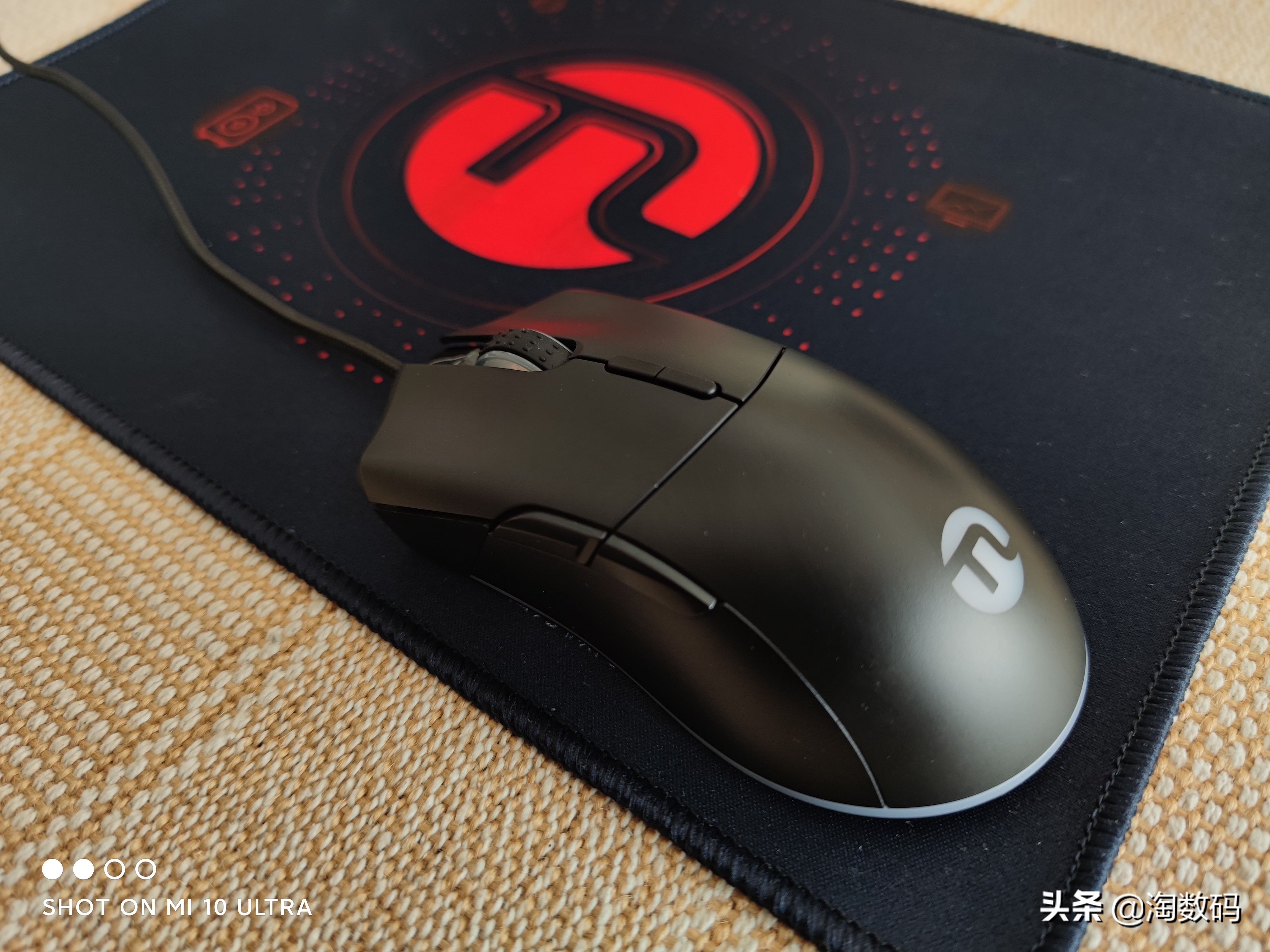 吃鸡鼠标宏京东自营套装,rgb小钢炮鼠标多少钱