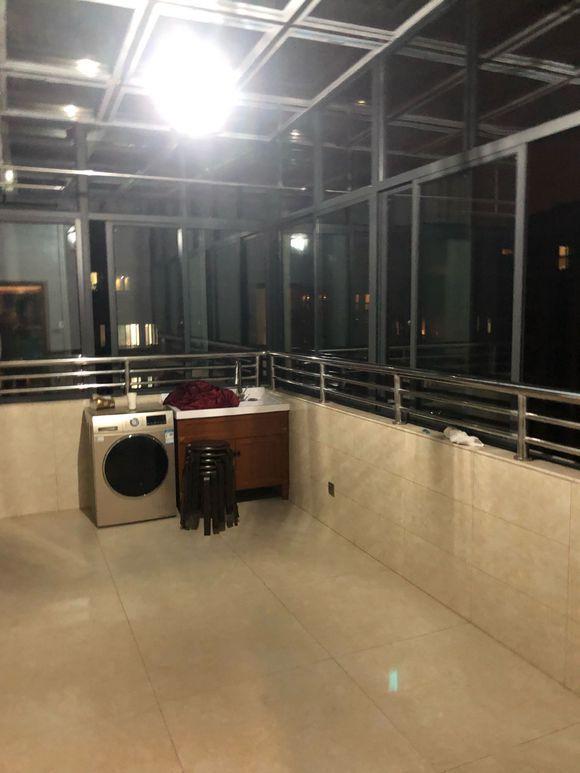 去表婶新装修的豪宅做客,2层新房装修只花8万