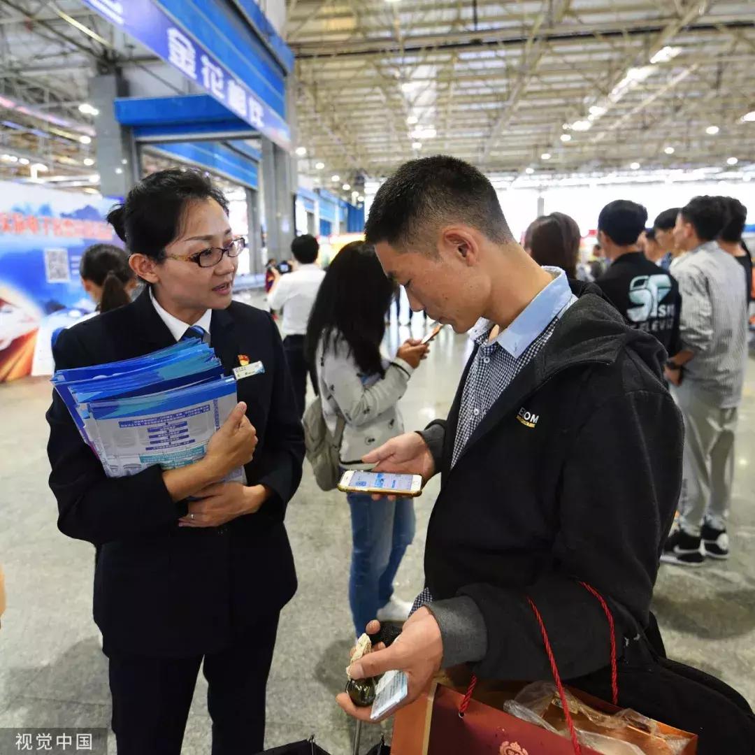 人上车了东西落在高铁站怎么办,人下了高铁行李落在车上