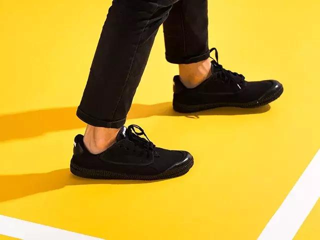 明星同款大牌小白鞋,国际大牌小白鞋