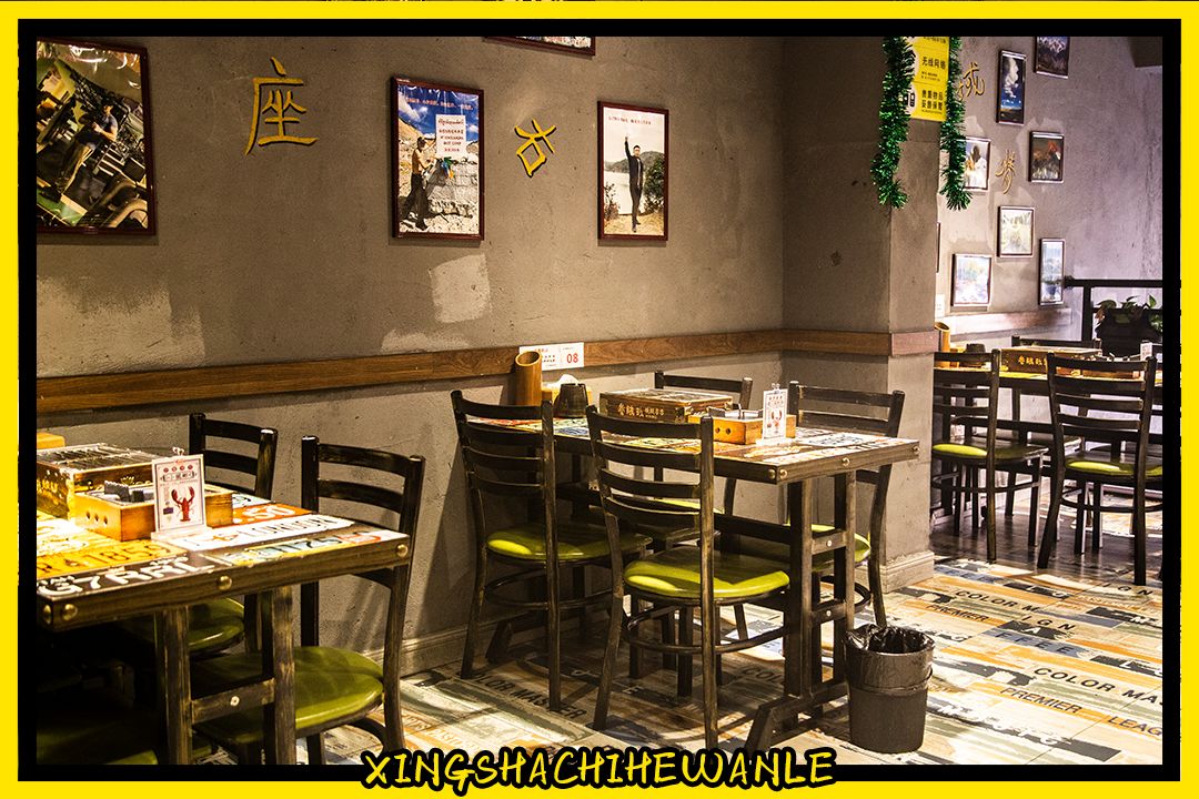 人生一串,烟火江湖!这家铁板烧烤店用串串翻起儿时回忆