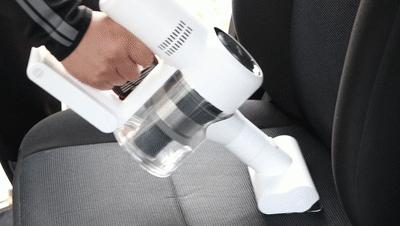 家用吸尘器推荐轻松清洁家居,正确使用吸尘器进行室内清洁步骤