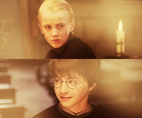 德拉科马尔福和哈利波特交朋友,哈利波特喊过马尔福几次德拉科