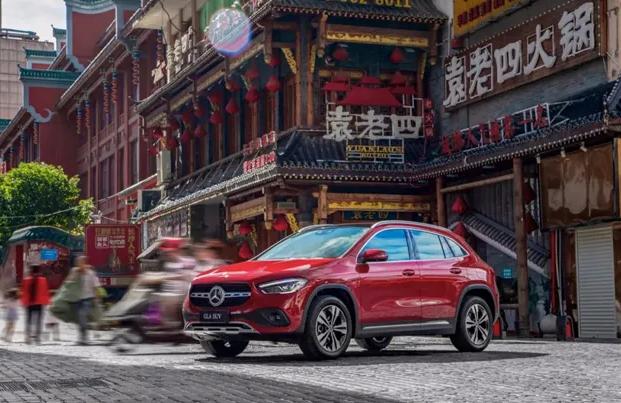 试驾全新gla好开不,试驾奔驰GLAAMG