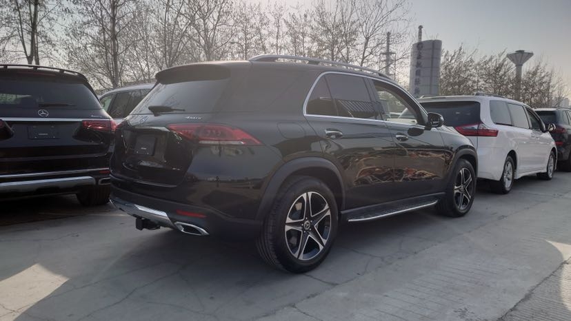 濂旈┌gls450鍜実le450涔板摢涓ソ,濂旈┌gls450涓巊le450瀵规瘮