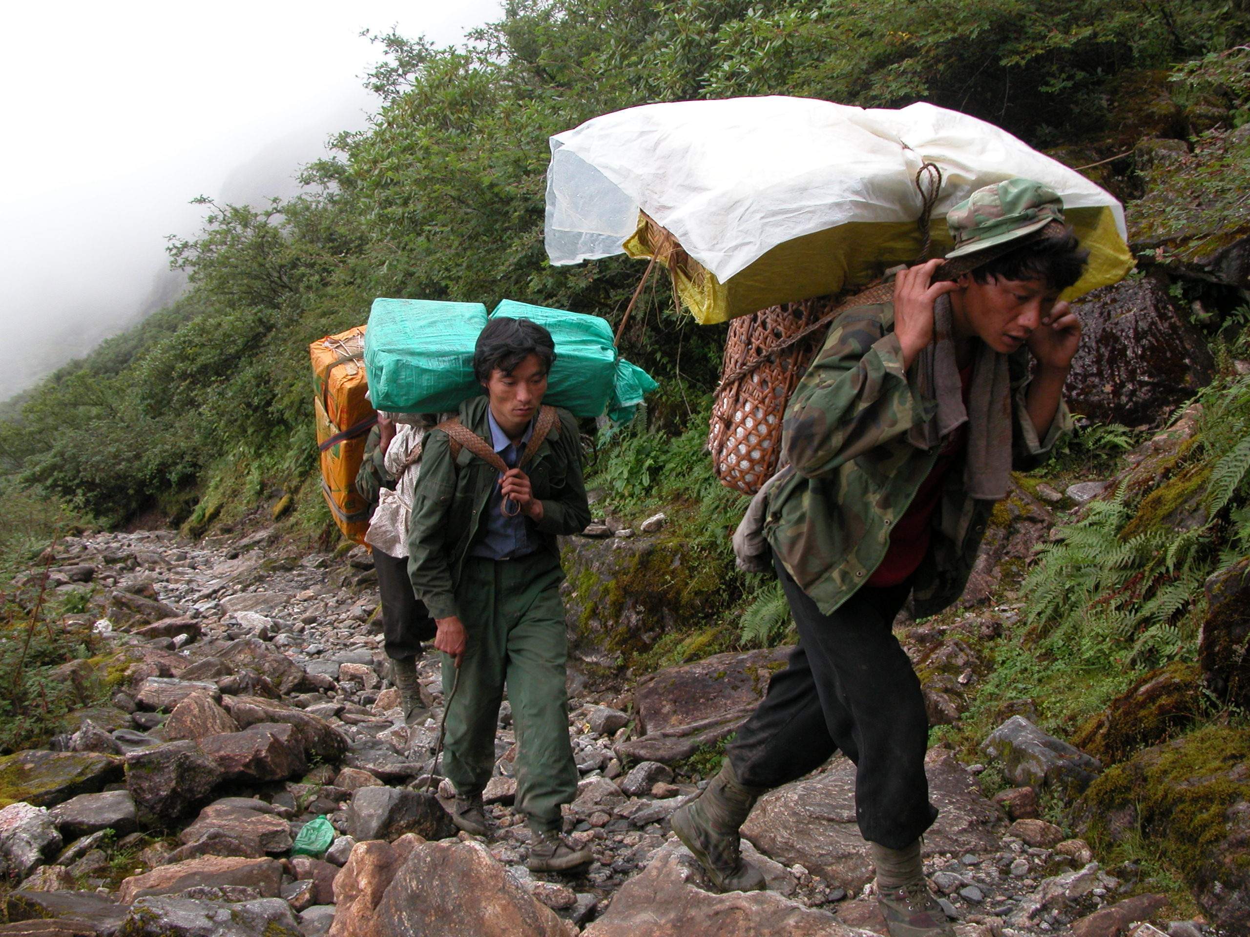 中印边境再起事端，中方批印度不合理要求增加谈判困难，“争控”成两国边境问题关键词