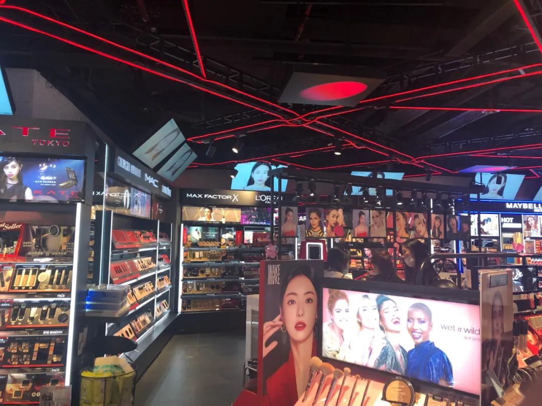 屈臣氏李佳琦,为什么屈臣氏导购讨人厌