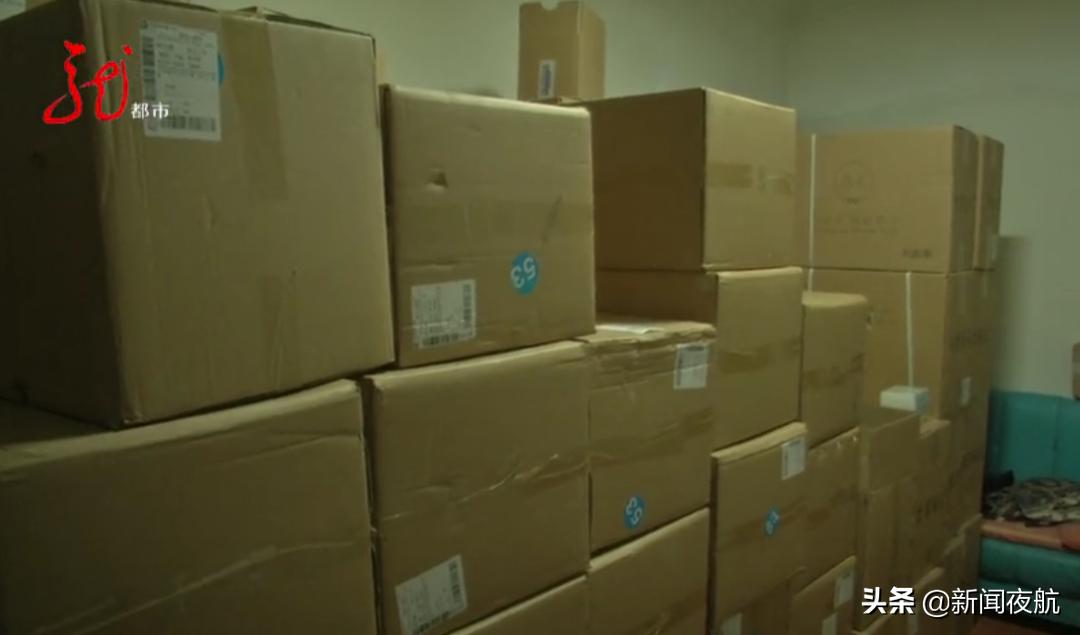 *肥药减**装在狗粮袋里，宣称一个月能瘦20斤！售价260元，批发价才40元！你身边有卖这种药的吗？