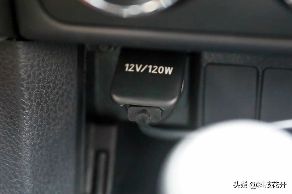 70迈流媒体记录仪10寸,70迈流媒体记录仪测评