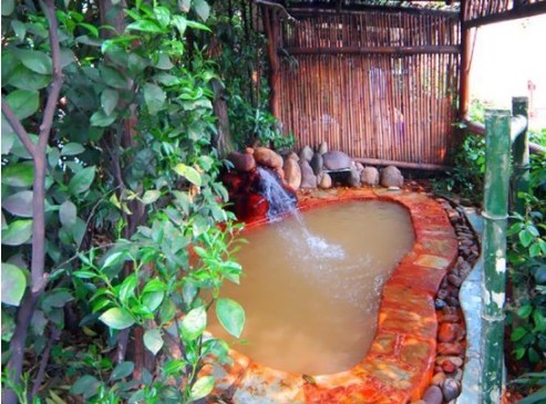 重庆温泉氡温泉,重庆天赐温泉是天然的吗