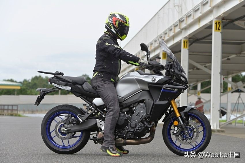 雅马哈摩托车tracer9gt试驾,雅马哈摩托车tracer9