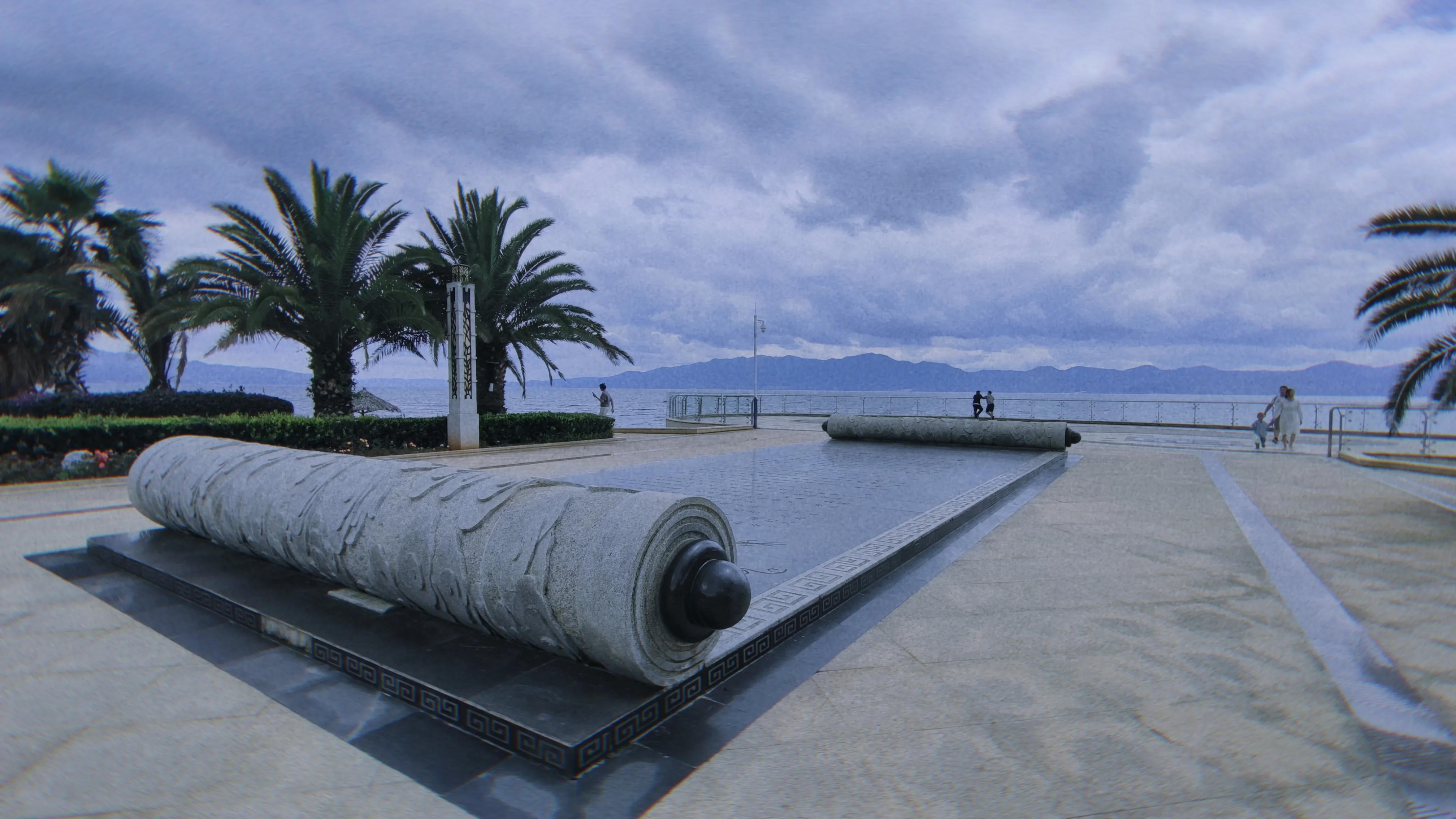 4月抚仙湖樱花谷,抚仙湖樱花谷水下古城