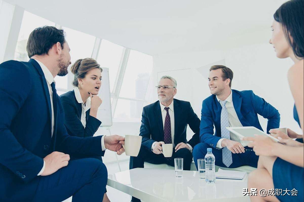 聪明人在工作上看重的不是专业水平,也不是能力,而是个性