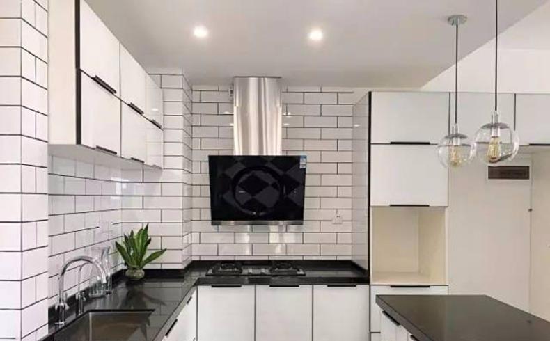 没钱又想住好房子,没钱又想装修好看