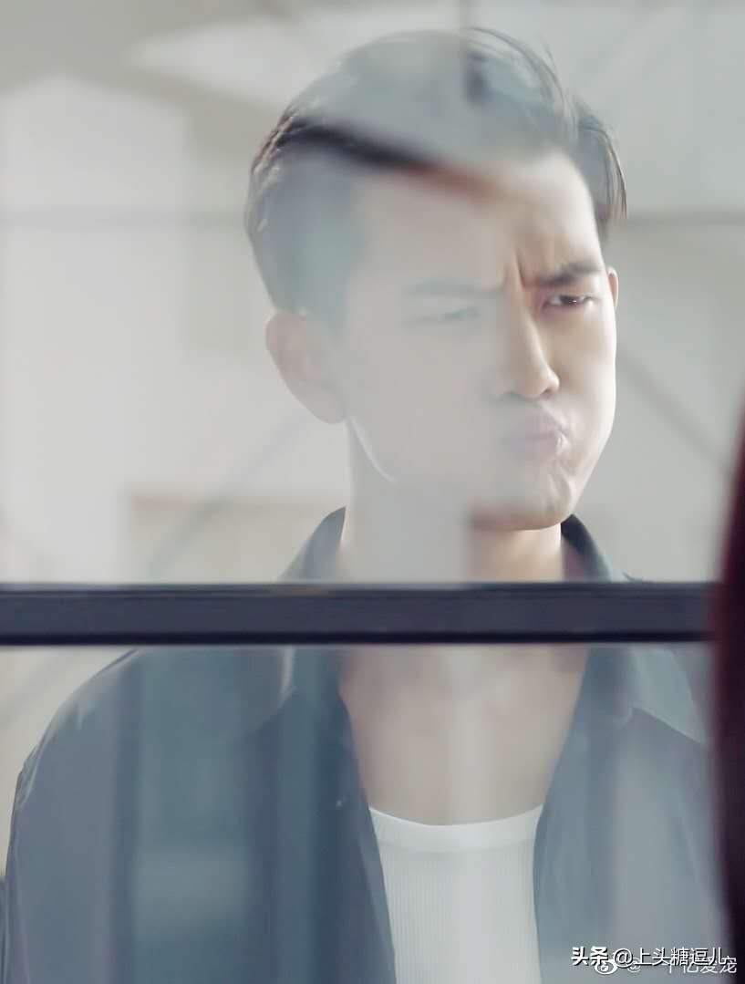 《亲爱的热爱的》番外篇：师娘又被点名了64:肚子疼