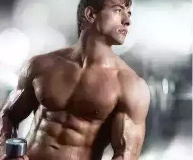 胸肌的四种胸型,男生方形胸肌和八字胸对比
