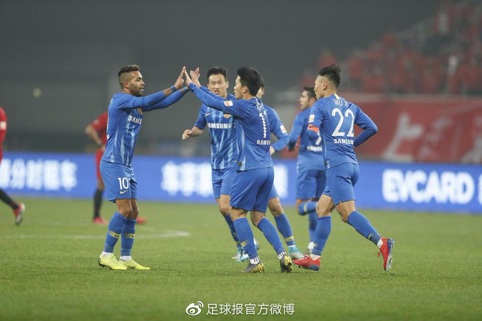 奥拉罗尤崔康熙,崔康熙和奥拉罗尤视频