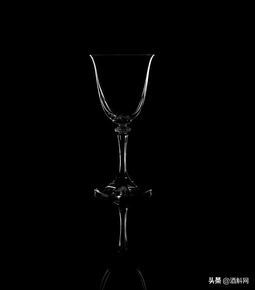 60年代到现在的酒杯发展史,葡萄酒杯起源