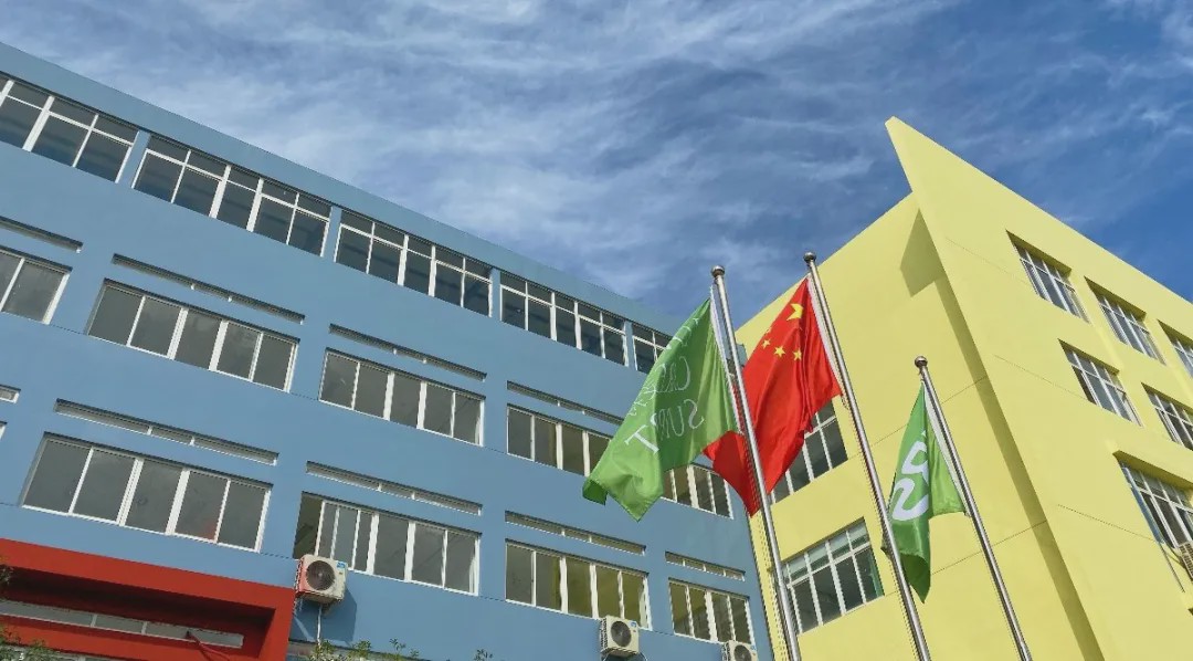 “温度”的师资,“韧度”的国际课程体系。青苗,你的不二之选