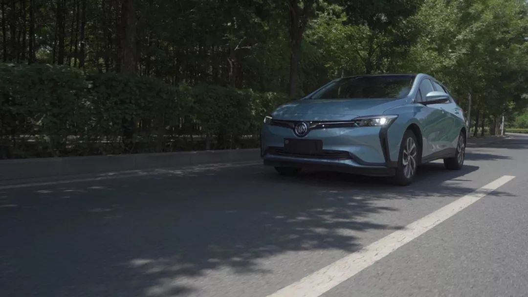 大v和大v,别克的驾驶感受比大众怎么样