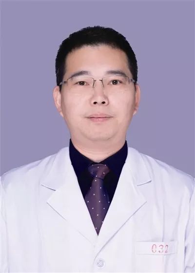 向广大患者致以新春的问候,向全国广大医务者祝贺医师节