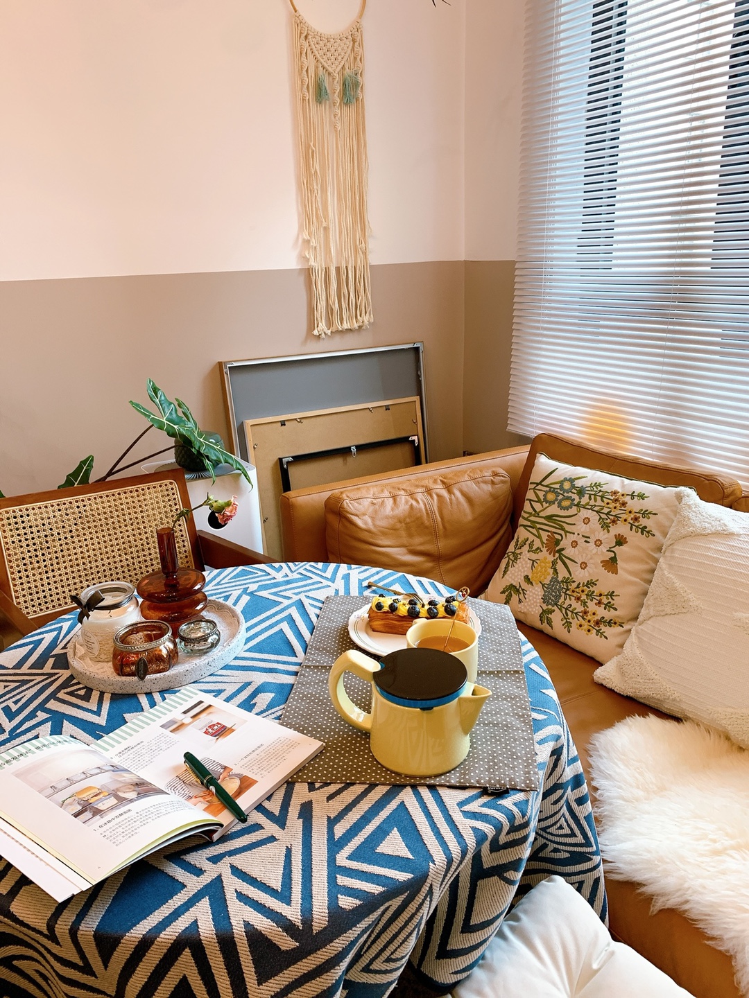 桌布铺在家里精致大气,卧室桌布好看