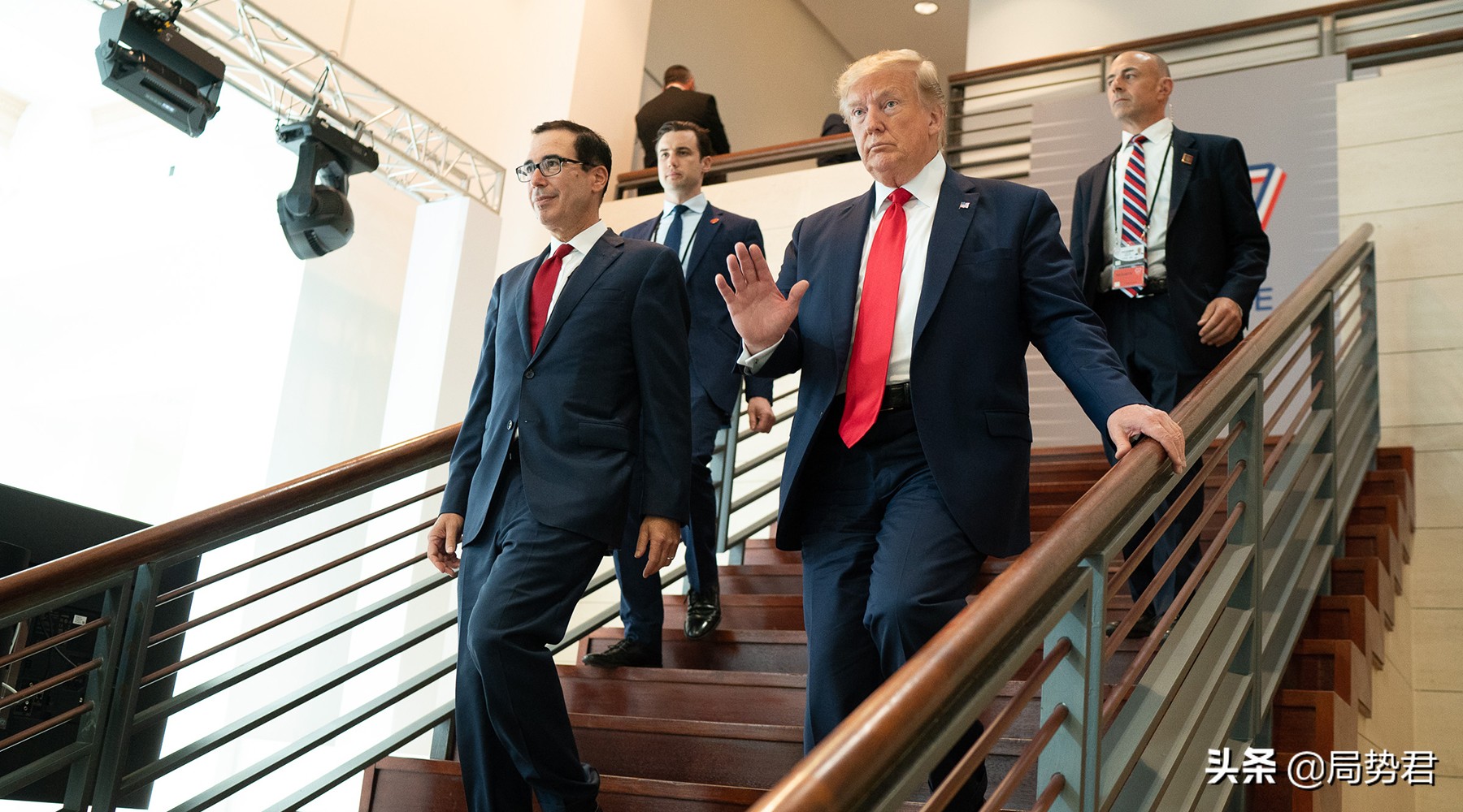 拜登上台对特朗普意味着什么,拜登上台后特朗普怎么样了