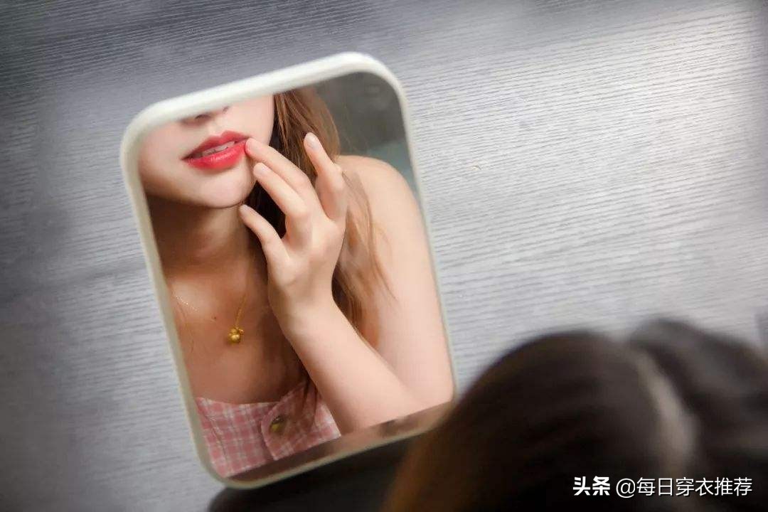 女孩子一定要学会有效化妆,女人不会化妆怎么化好看