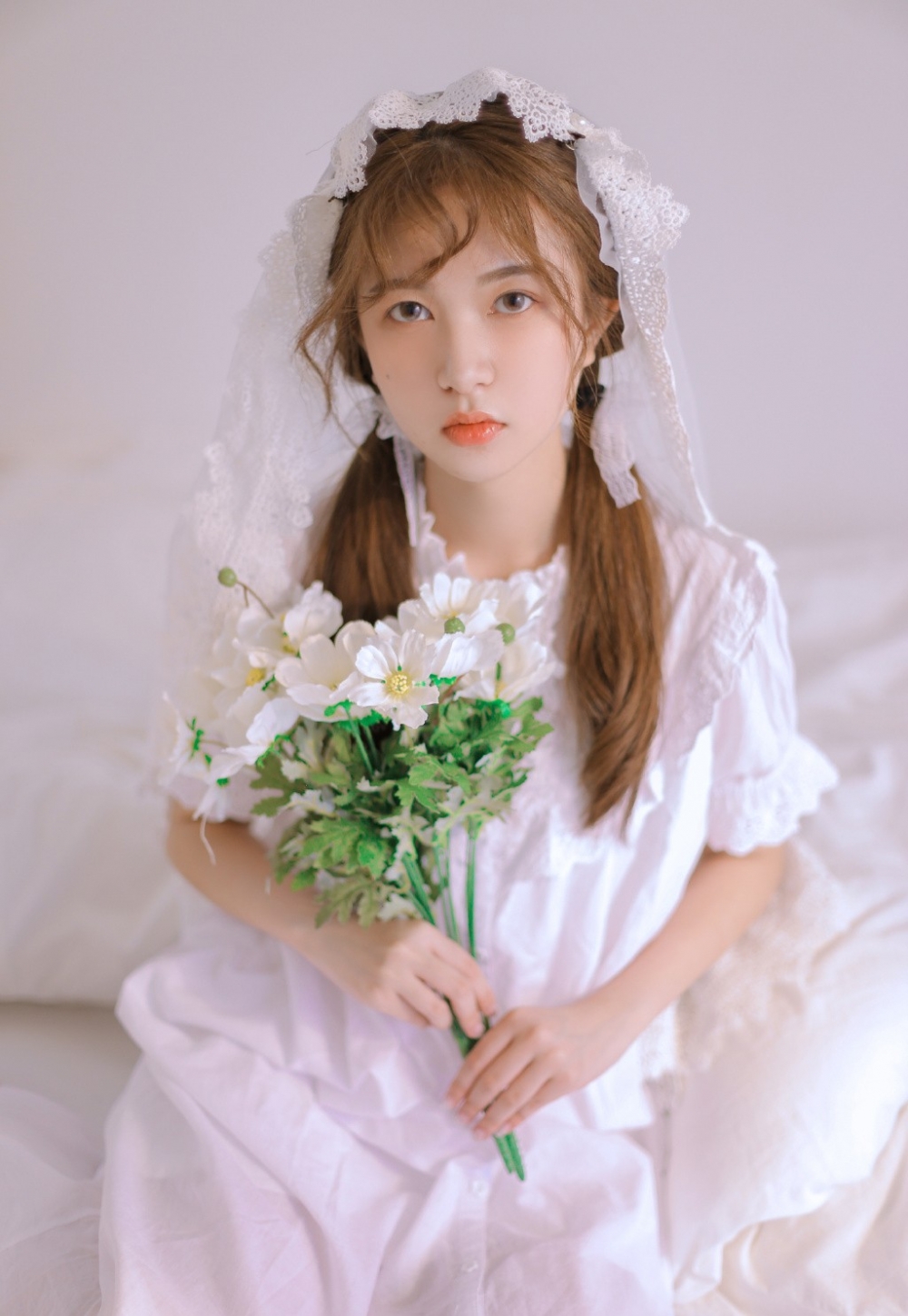 清纯美女居家甜美慵懒写真图,古典美女清纯气质写真