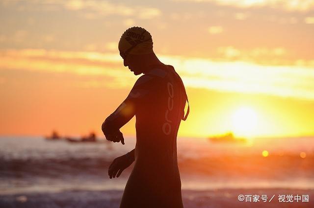 男生变帅第一步定期去角质,脸上的皮肤需要定期去角质吗