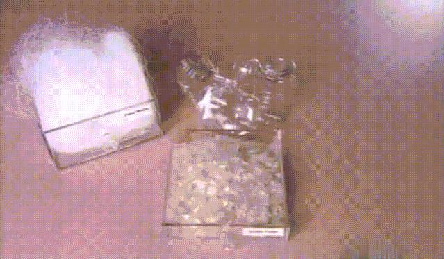 的确良是由什么材料制成的,的确良相当于现在的什么材料