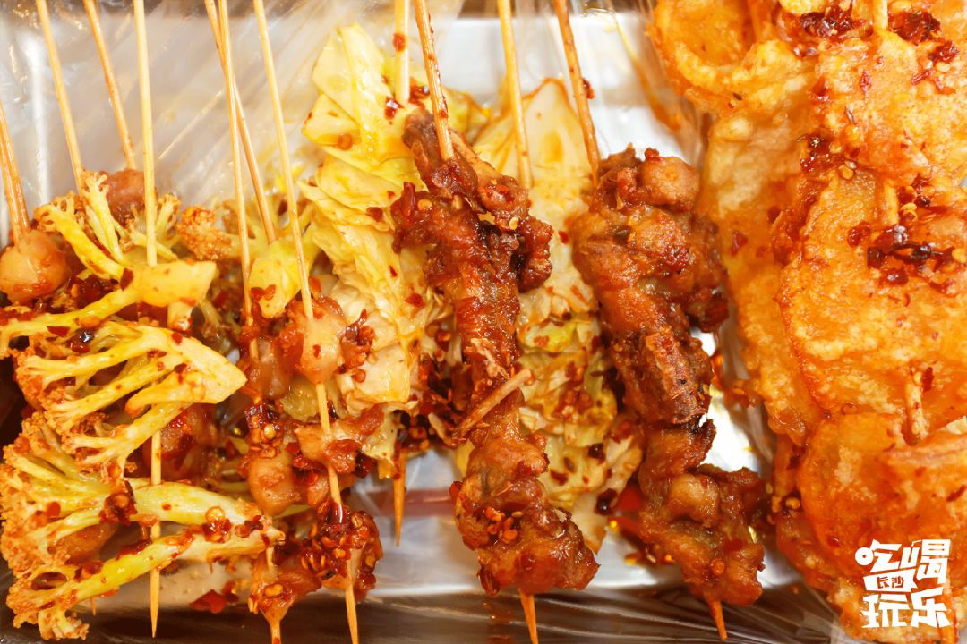 长沙最好吃的炸物店,长沙生意超火爆的油炸店