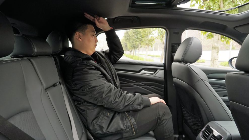 年轻又劲爆的车型,年轻人值得买的性价比车10万以内