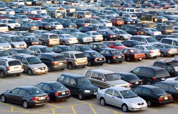 买车练手买二手车还是新车,买车是买新车还是二手车划算