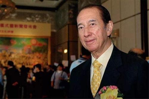 1989年，叶汉为何转让“东方公主”号，看其与何鸿燊公海博弈始末