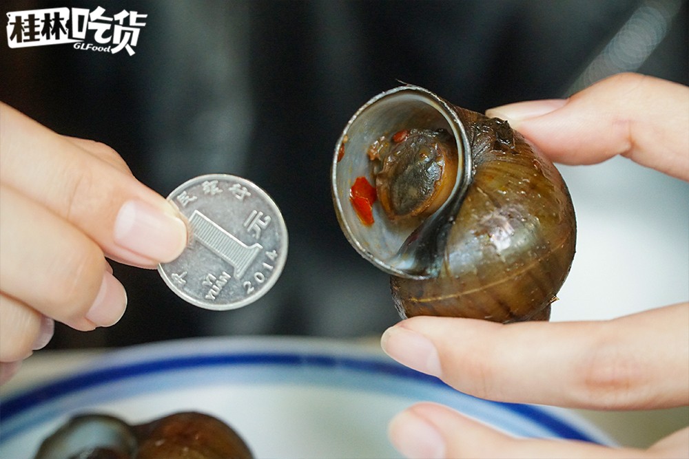 这家店惊现养生辣锅?!吃之前还要先“玩火”!