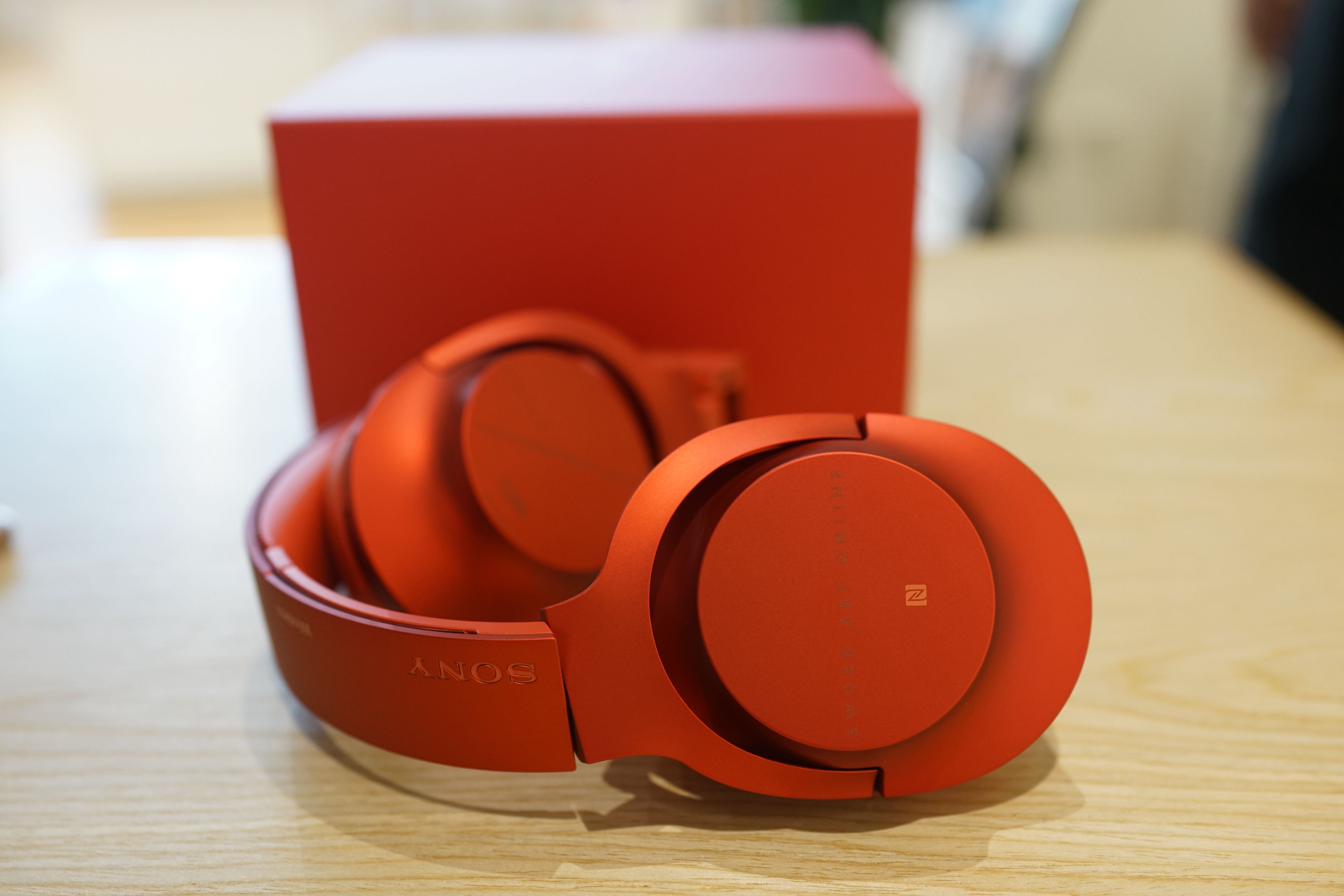 索尼耳机mdr100ap真假,索尼mdr100abn耳机套