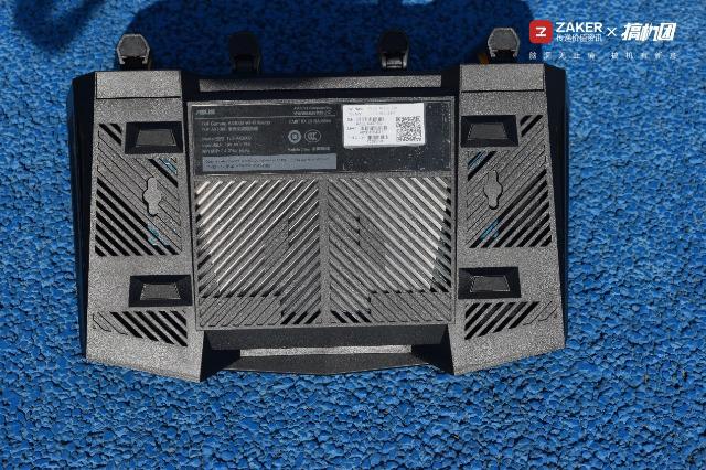 鍗庣鍙戝竷鏂板搧wifi6璺敱tuf-ax3000,鍗庣ax3000wi-fi6鏃犵嚎璺敱璇勬祴