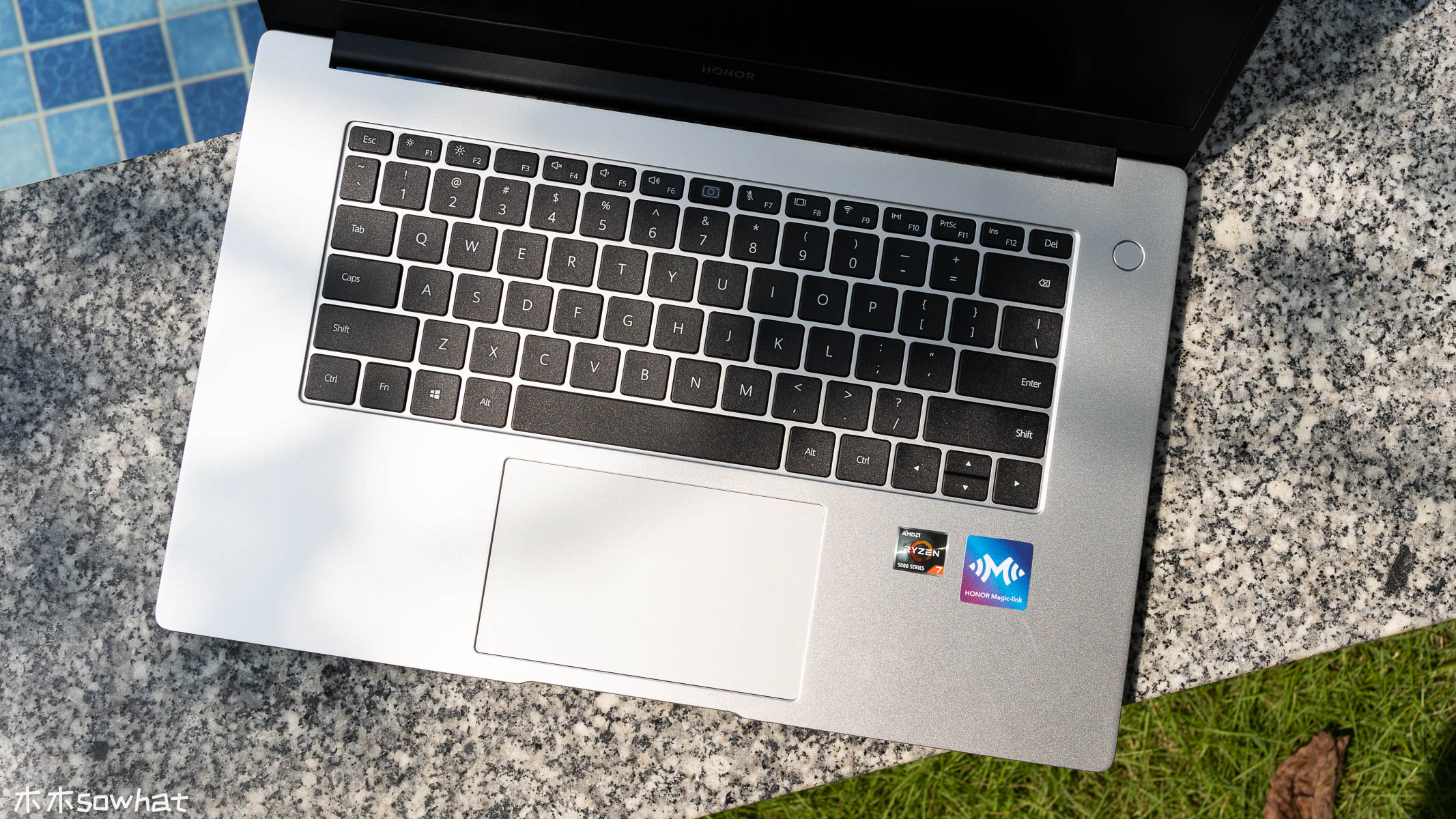 荣耀magicbook15锐龙版2021游戏测评,荣耀magicbook15锐龙版2021款评测