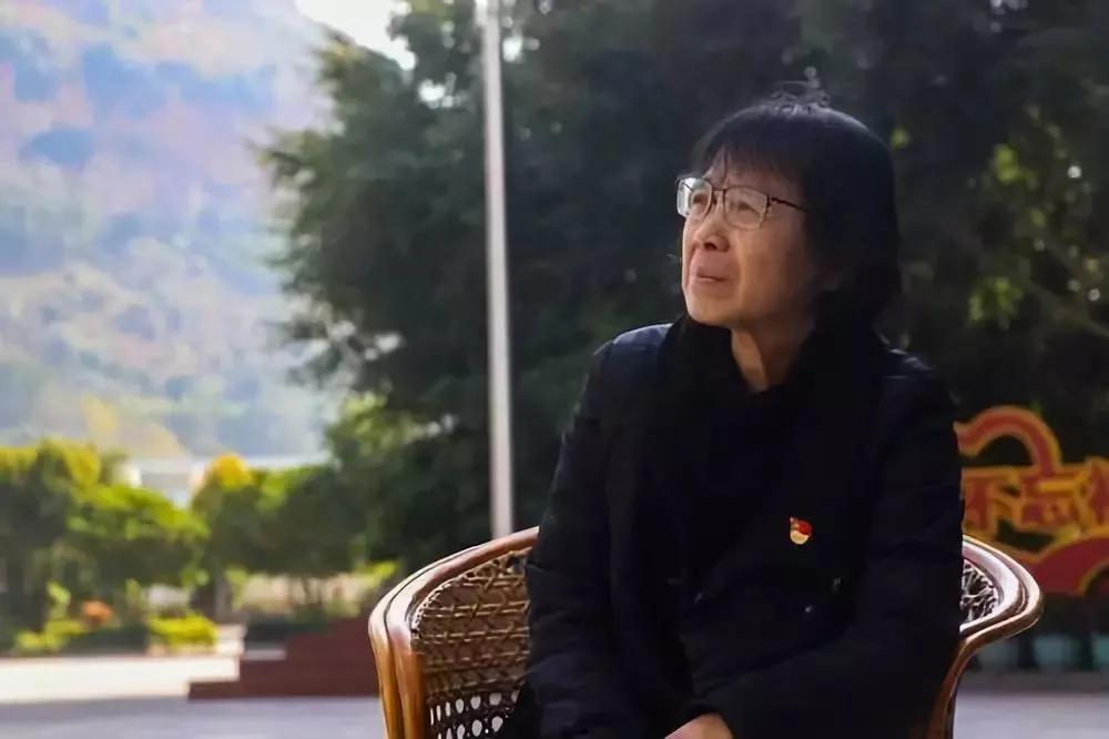 送1600名女孩走出大山,送1800多女孩离开大山