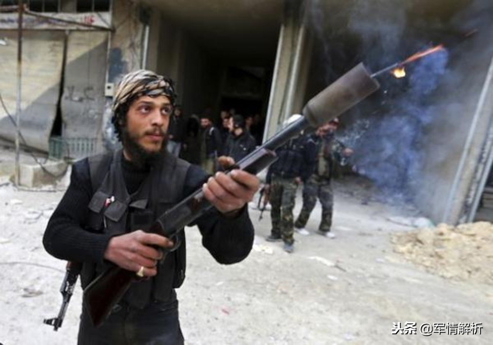 叙利亚煤气罐迫击炮真实威力,叙利亚土制武器