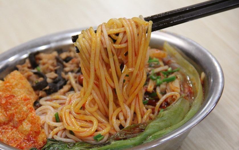 正宗柳州螺蛳粉怎么做的教程,正宗柳州螺蛳粉的做法源头