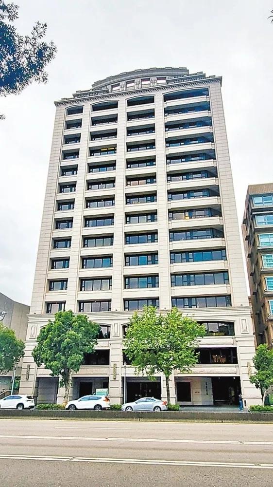 私生女出身的侯佩岑为何婚姻幸福,侯佩岑到底有多有教养