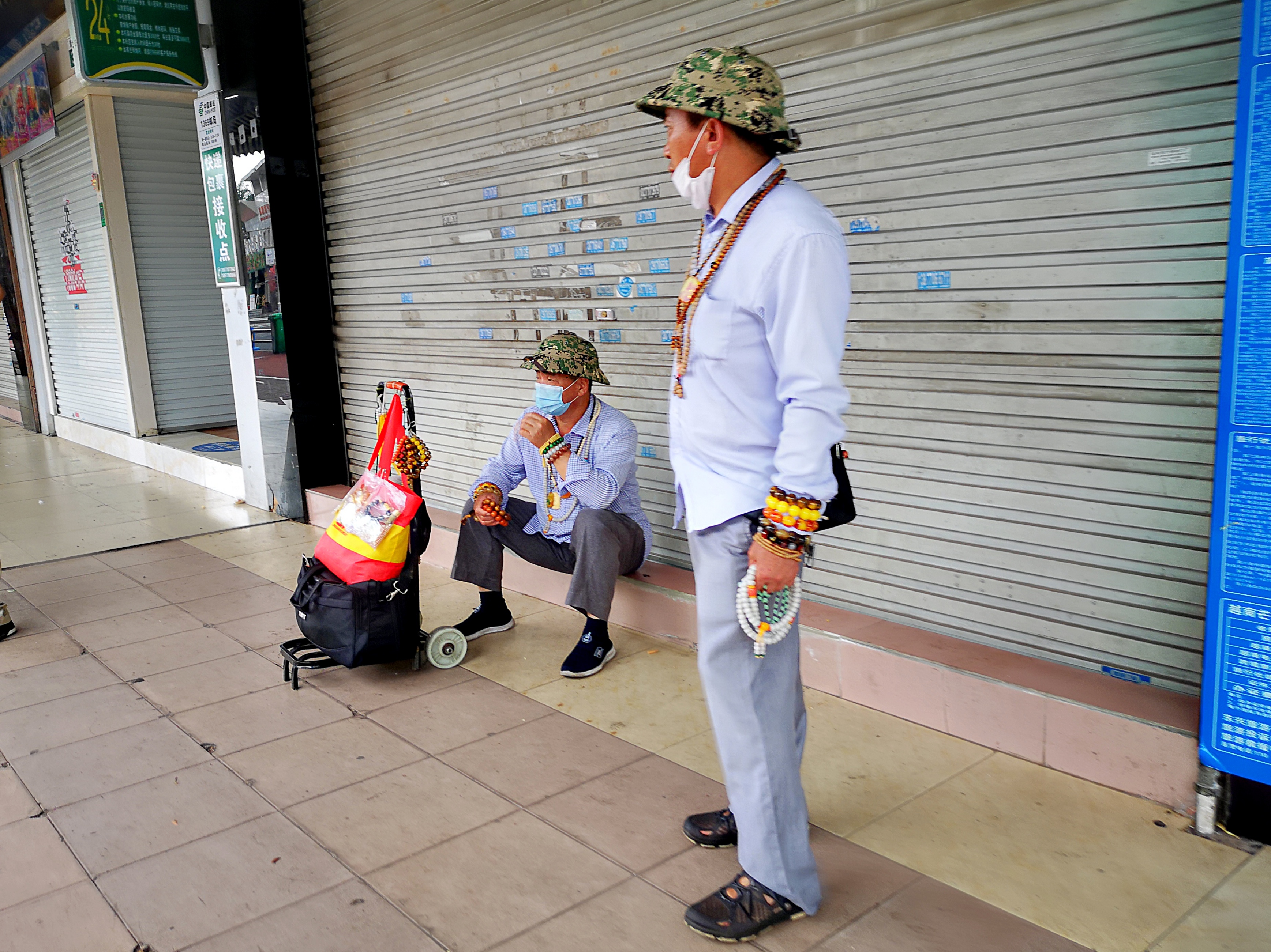 雨天东兴万尾金滩游,冬季东兴万尾金滩