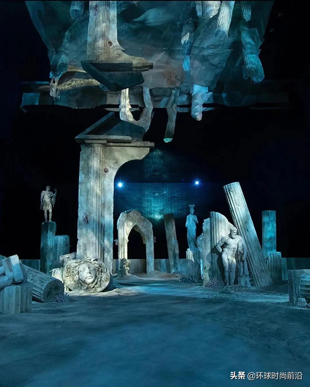 versace ss22鏄ュ (versace ss 2016)